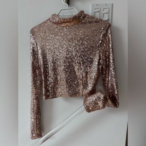 Sequin Long Sleeve Fitted Crop Top - long zipper on a back • size:S